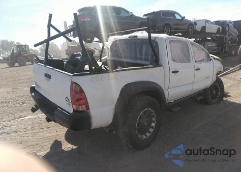 2014 Toyota Tacoma z USA, uszkodzony, nr VIN 5TFLU4EN3EX090868